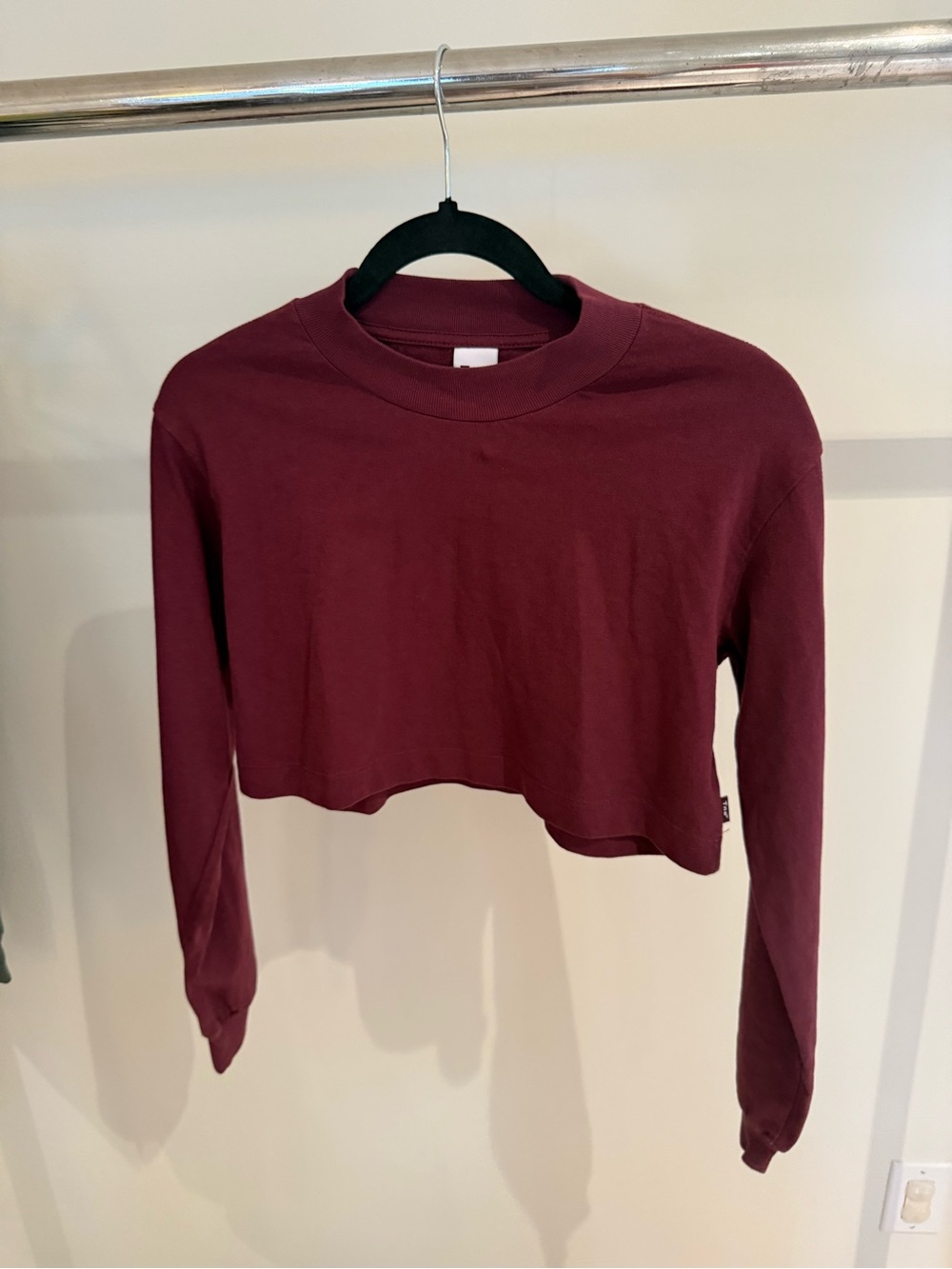TNA Cropped Long-Sleeve Top in Burgundy